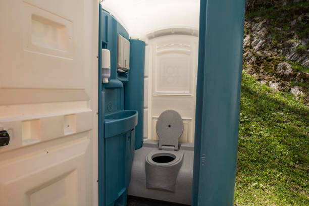 Portable Toilet Options We Offer in Wesson, MS